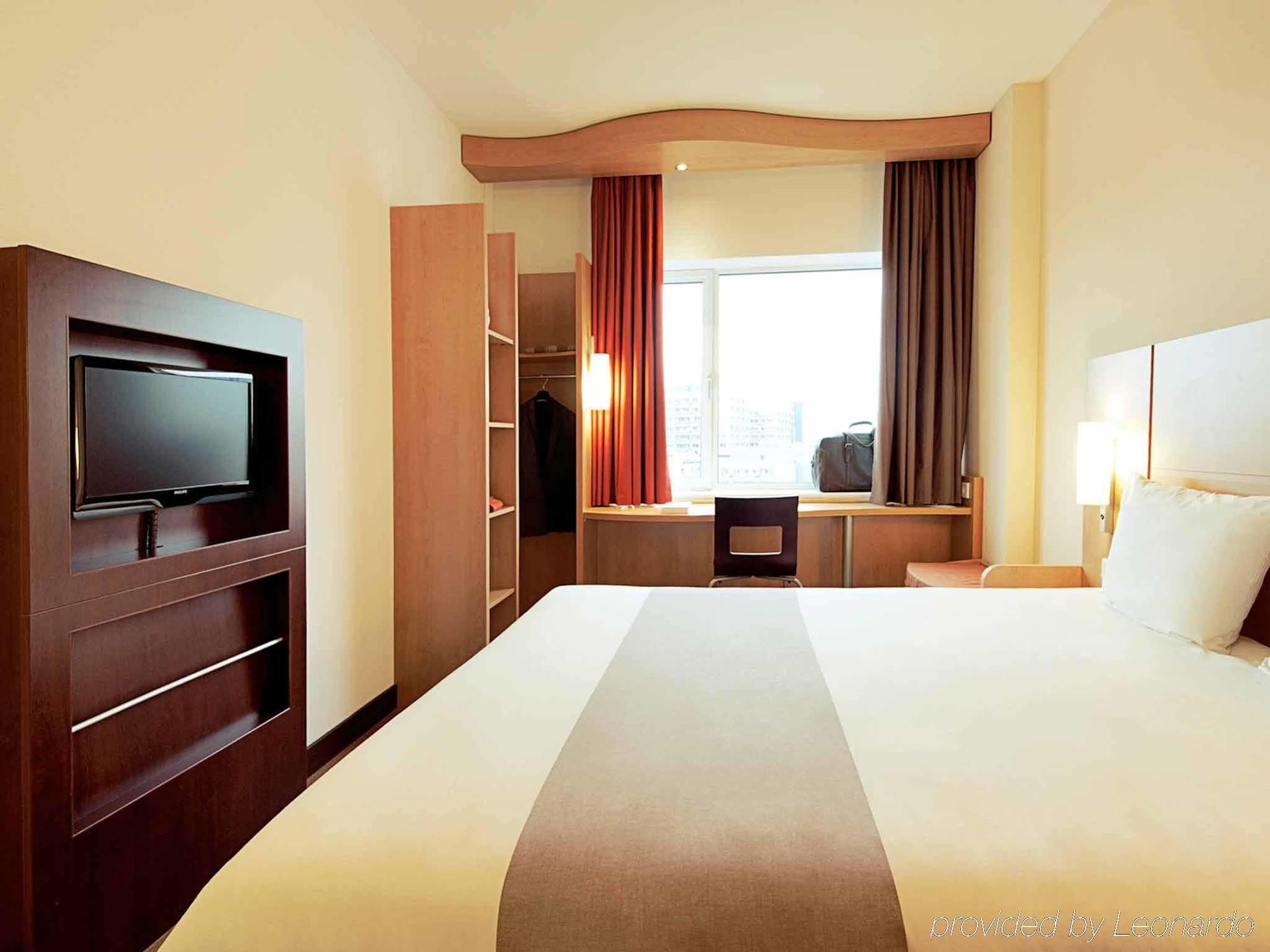 Ibis Maine Montparnasse Hotell Paris Eksteriør bilde
